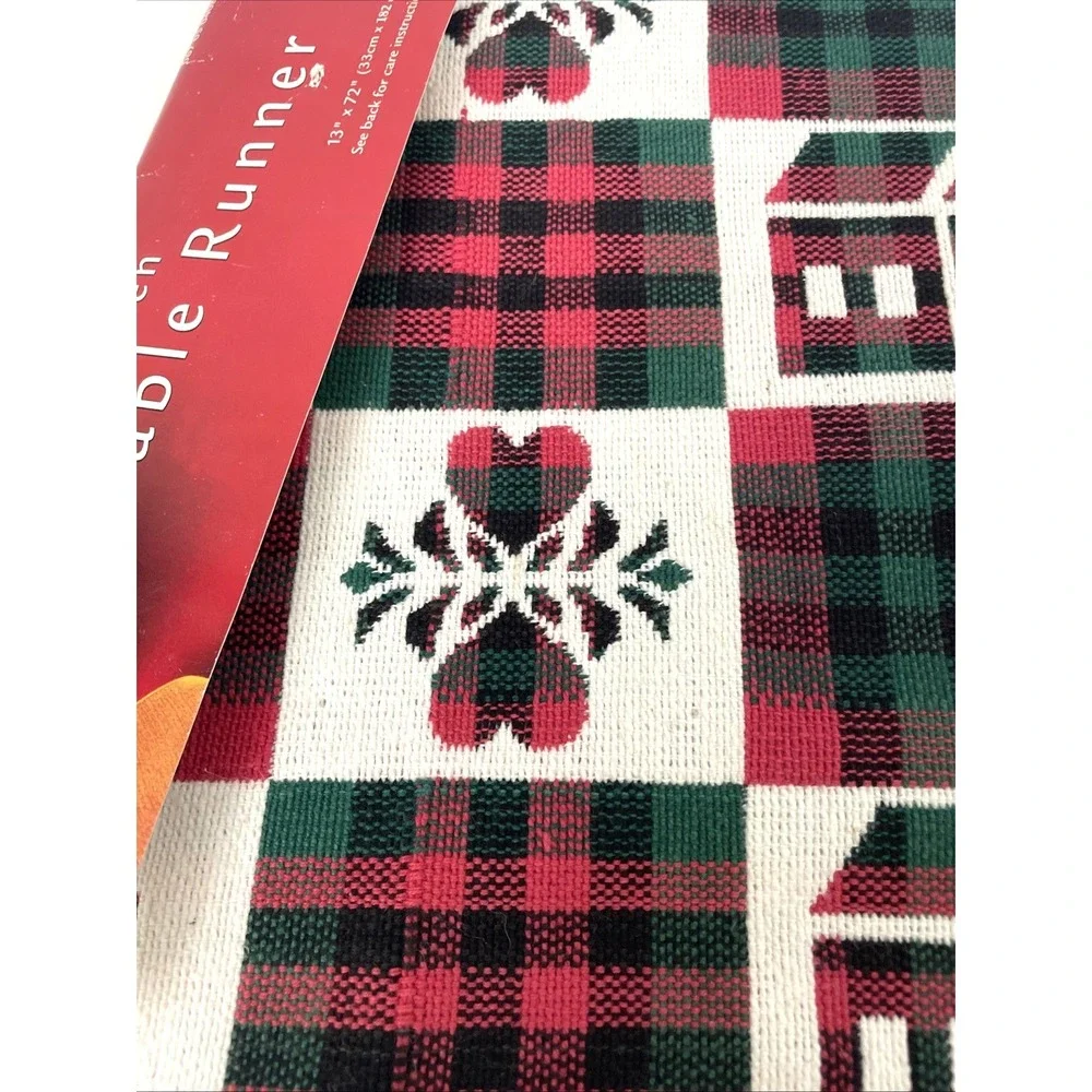 Vintage Dayton Hudson 1997 Table Runner 72